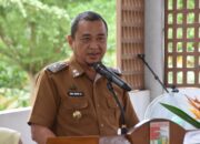 Bupati Tubaba Instruksikan Untuk Bersihkan Lingkungan Kantor Minimal 30 Menit Sebelum Melakukan Aktivitas Rutin