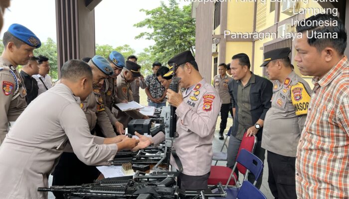 Cegah Penyalahgunaan Senpi, Wakapolres Tubaba Lakukan Pemeriksaan Langsung Senpi Dinas Inventaris