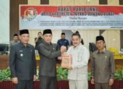 Bupati dan Wakil Bupati Tubaba Hadiri Rapat Paripurna DPRD Tubaba, Bahas 11 Raperda