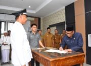 Asisten 1 Tubaba Lantik Pejabat Kepalo Tiyuh, Tegaskan Pelayanan Publik dan Tata Kelola Pemerintahan Yang Solid